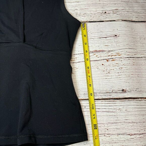 Lululemon Tank top built-in bra size 6 - Picture 7 of 8